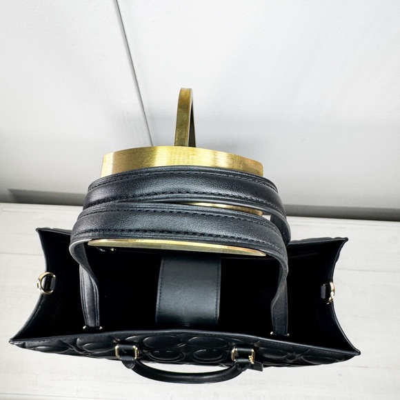 Coach Maggie Tote Large Signature Embossed Leather Black Gold Hardware NWT - Picture 6 of 14